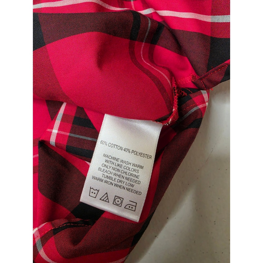 Foxcroft NYC Red Black Plaid Wrinkle Free Button Up Shirt Women 14P Shaped - Picture 6 of 6